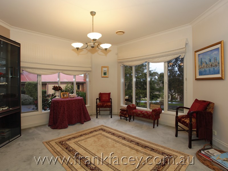 31 Elgin Street, Berwick VIC 3806