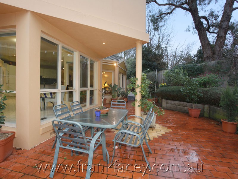 31 Elgin Street, Berwick VIC 3806