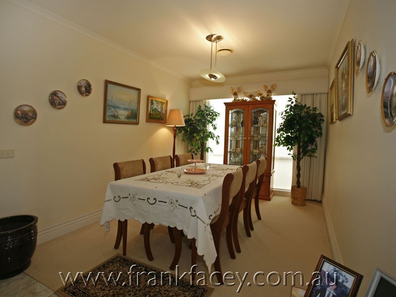 3 John Fisher Drive, Berwick VIC 3806