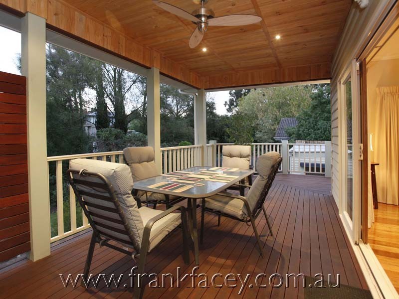 35 Lyall Road, Berwick VIC 3806