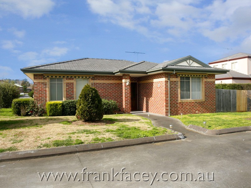 13/21-25 Parkhill Drive, Berwick VIC 3806