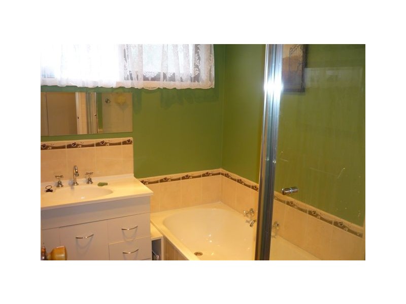 4 Costata Court, Narre Warren VIC 3805