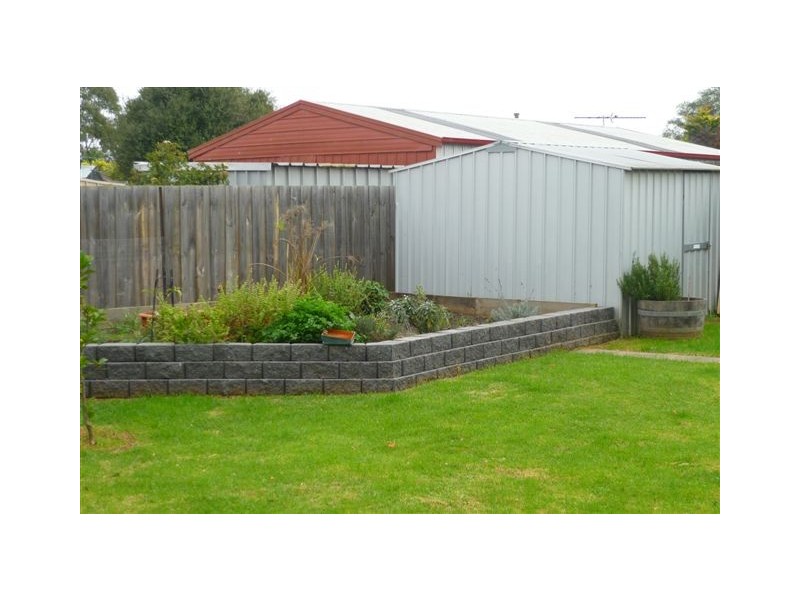 4 Costata Court, Narre Warren VIC 3805