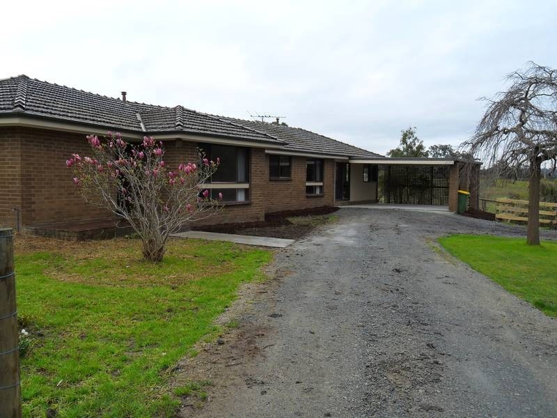 155 Thewlis Road, Pakenham VIC 3810