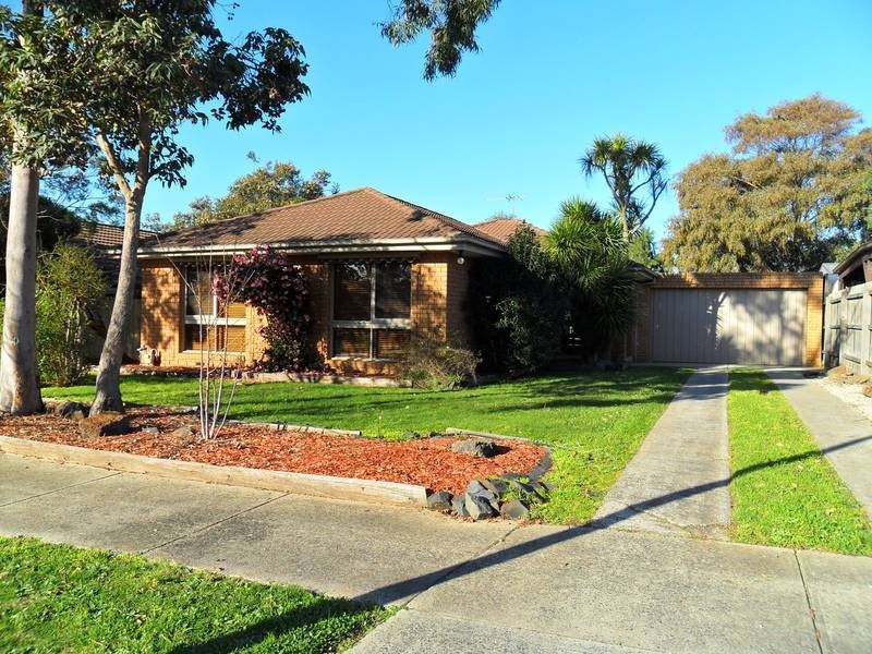 16 Briar Close, Narre Warren VIC 3805