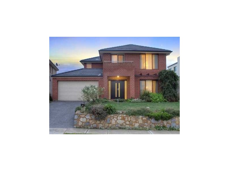 48 Sheldon Drive, Berwick VIC 3806