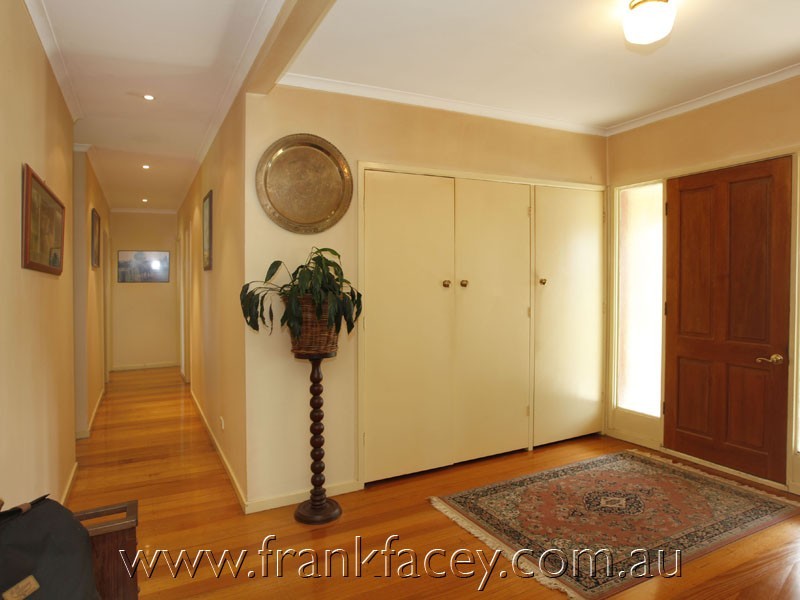 625 Brown Road, Officer VIC 3809