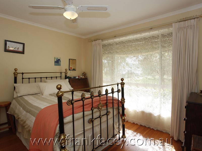 625 Brown Road, Officer VIC 3809