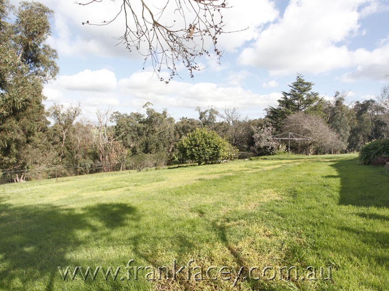 625 Brown Road, Officer VIC 3809