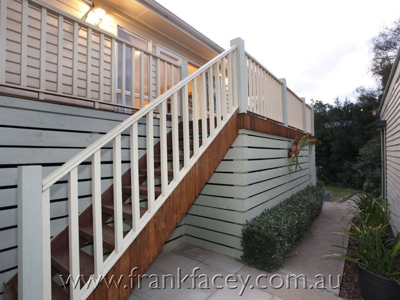 35 Lyall Road, Berwick VIC 3806