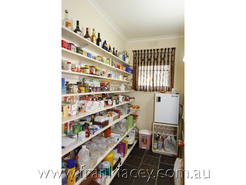 37 Sugarloaf Road, Beaconsfield Upper VIC 3808