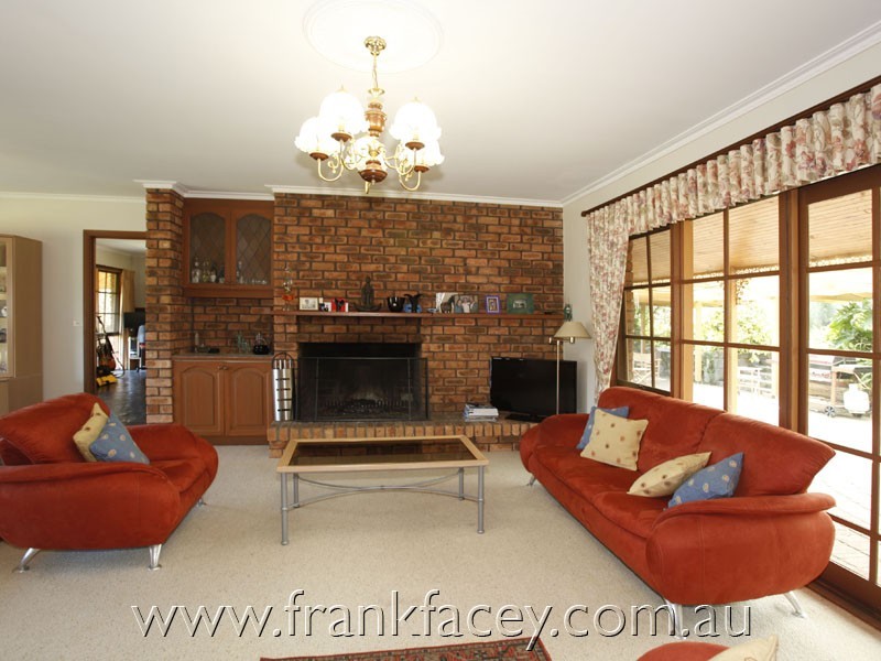 47 Split Rock Road, Beaconsfield Upper VIC 3808