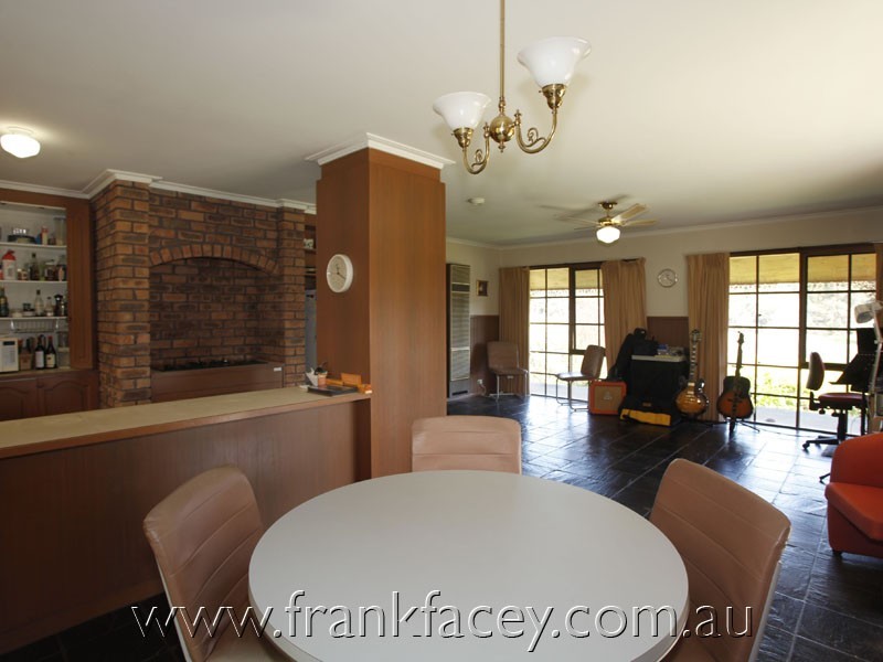 47 Split Rock Road, Beaconsfield Upper VIC 3808