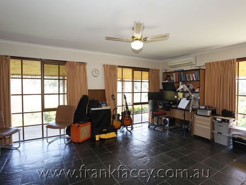 47 Split Rock Road, Beaconsfield Upper VIC 3808