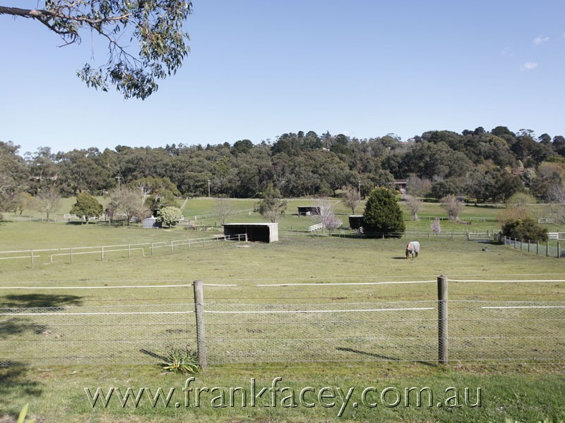 47 Split Rock Rd, Beaconsfield Upper VIC 3808