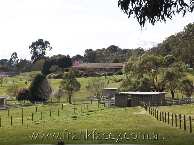 47 Split Rock Rd, Beaconsfield Upper VIC 3808