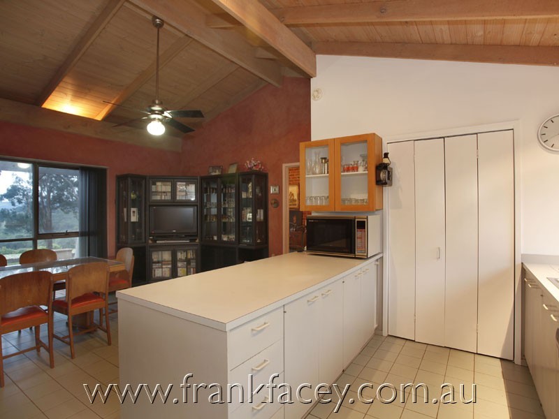25 Walford Road, Beaconsfield Upper VIC 3808