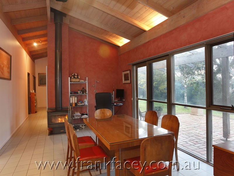 25 Walford Road, Beaconsfield Upper VIC 3808