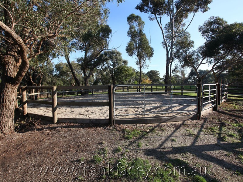 25 Walford Road, Beaconsfield Upper VIC 3808