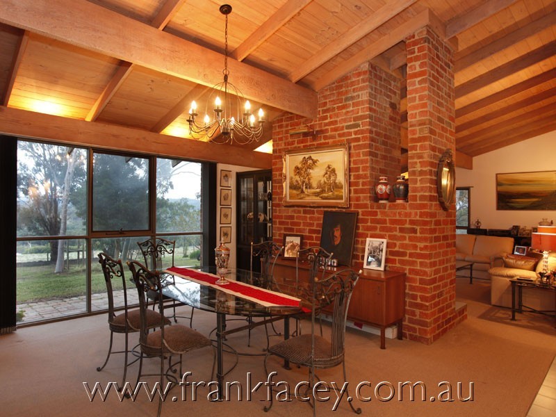 25 Walford Rd, Beaconsfield Upper VIC 3808
