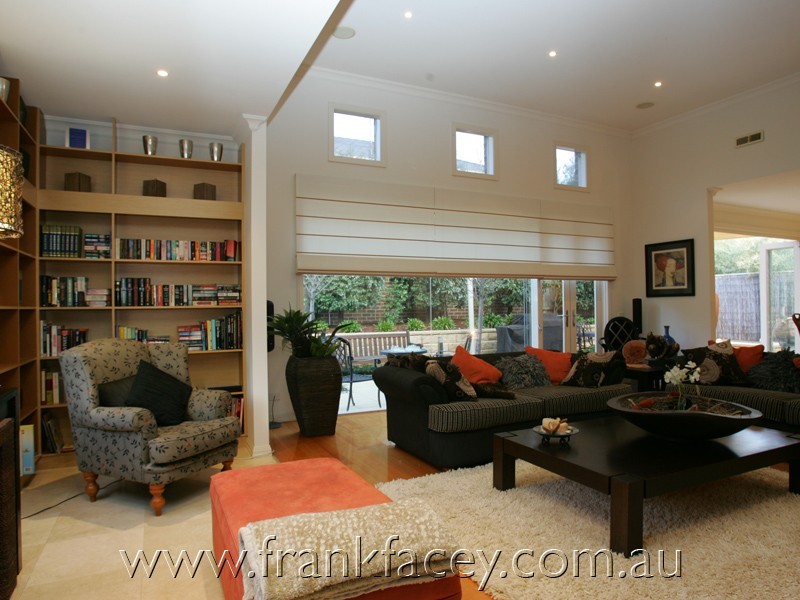 10 Rosemary Court, Berwick VIC 3806