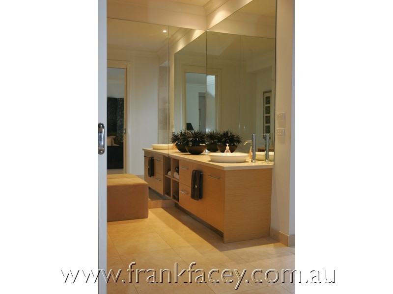 10 Rosemary Court, Berwick VIC 3806