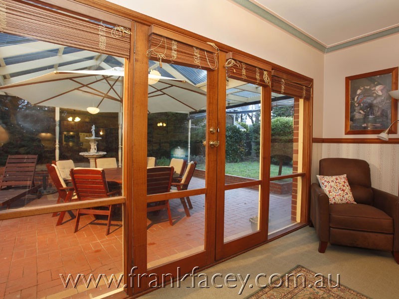 30-32 William Road, Berwick VIC 3806