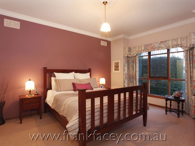 30-32 William Road, Berwick VIC 3806