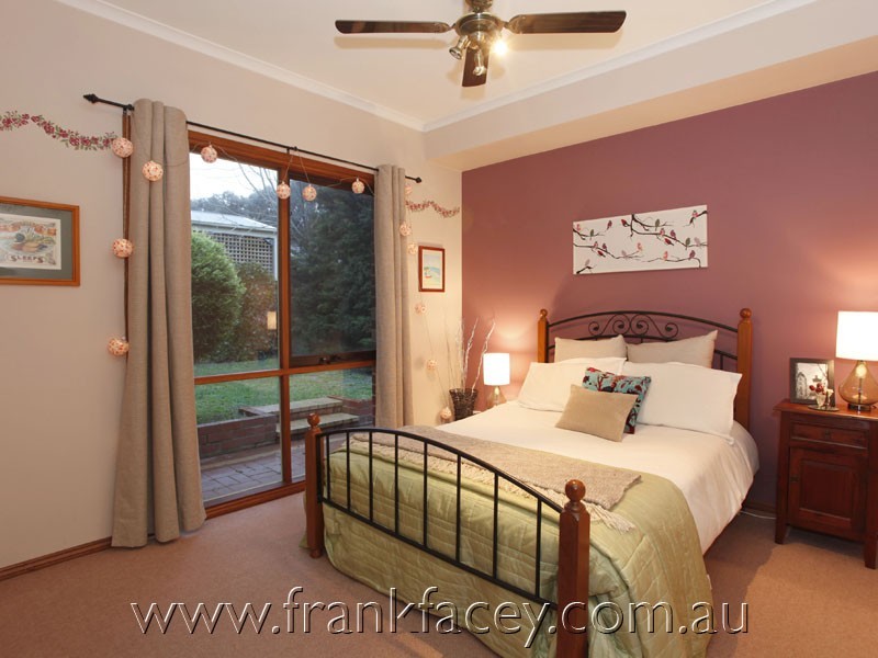 30-32 William Road, Berwick VIC 3806