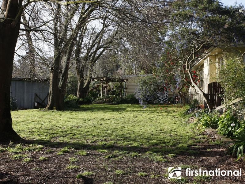 25 Beaumont Road, Berwick VIC 3806