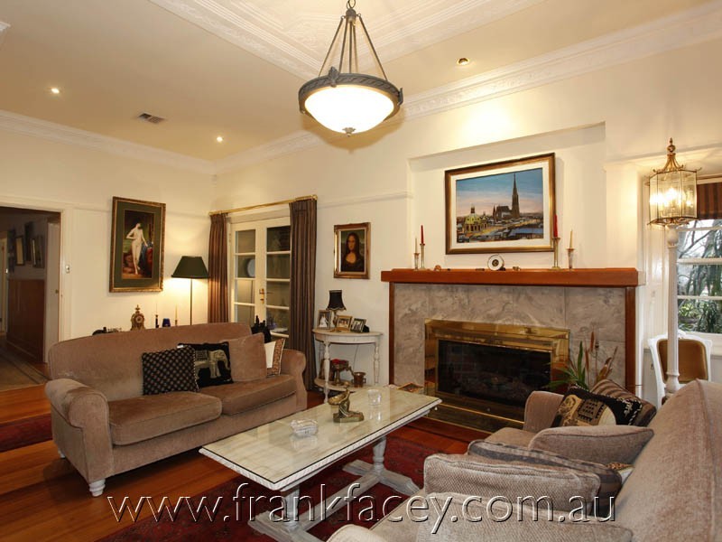 15 Brisbane Street, Berwick VIC 3806