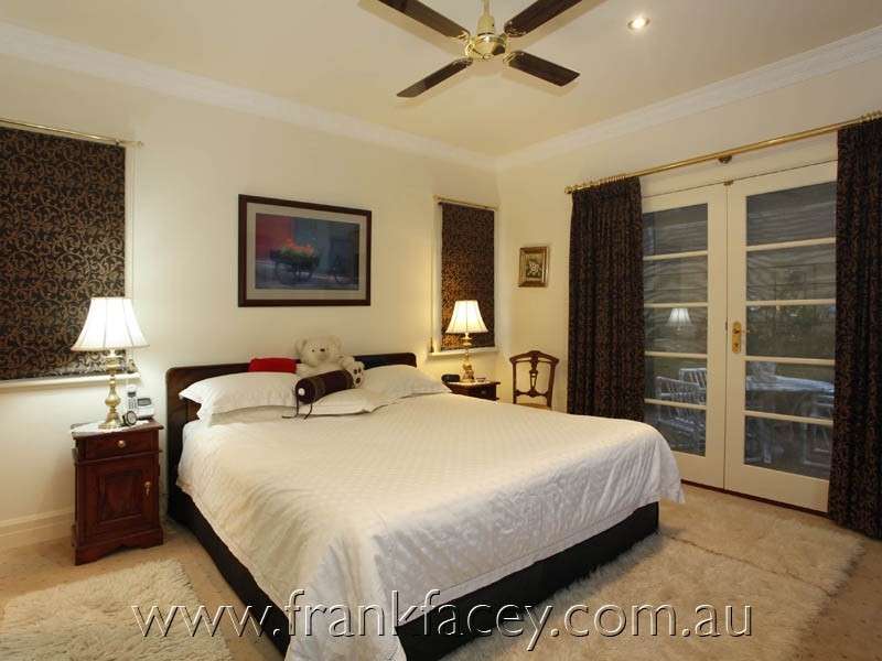 15 Brisbane Street, Berwick VIC 3806