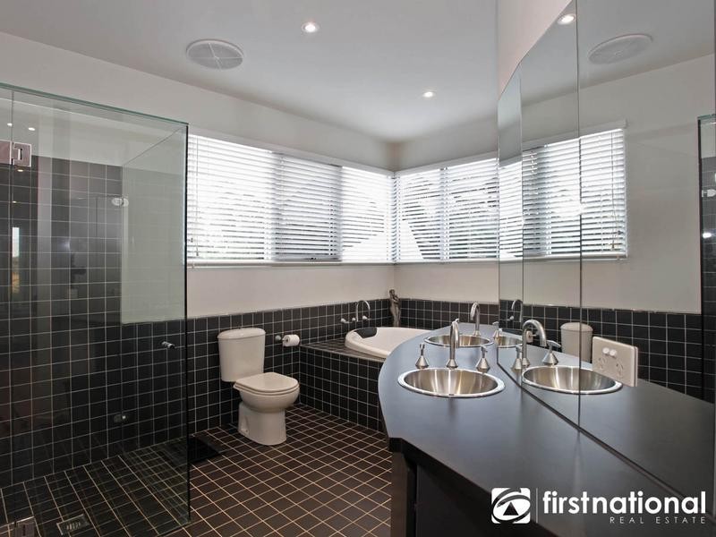 93 Beaumont Road, Berwick VIC 3806