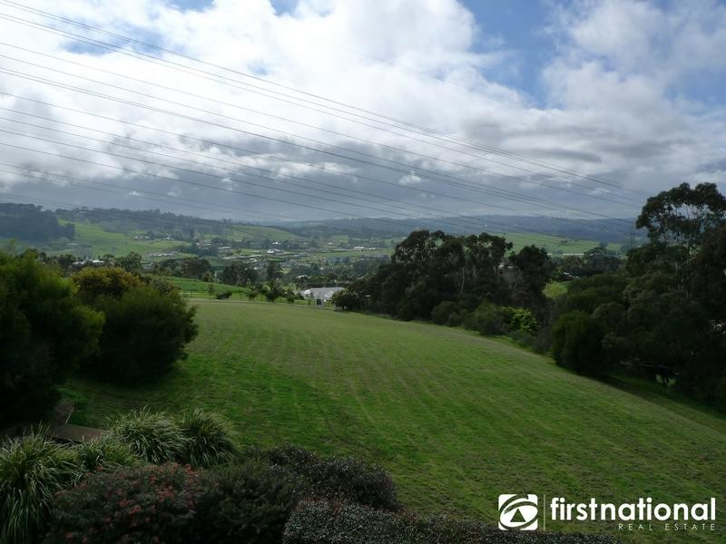 93 Beaumont Road, Berwick VIC 3806