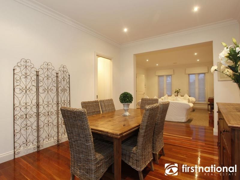 11 Yaldara Drive, Berwick VIC 3806