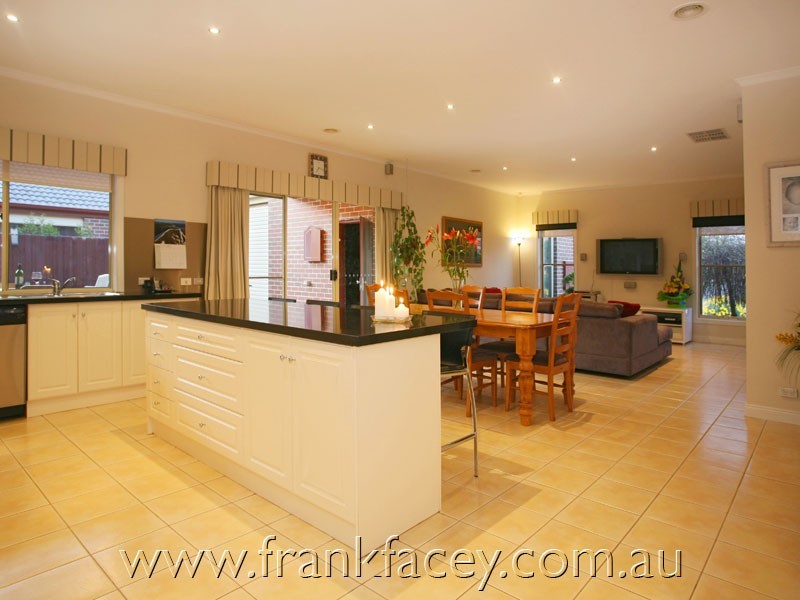 22 Scenic Drive, Beaconsfield VIC 3807