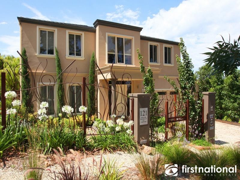 121 Brisbane Street, Berwick VIC 3806