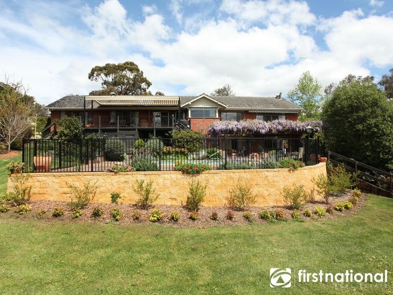 114 Boundary Rd, Narre Warren East VIC 3804