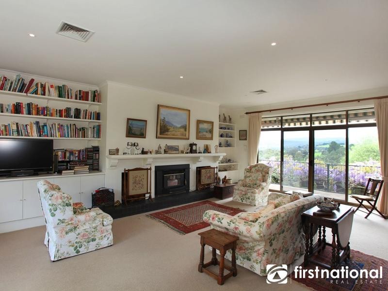 114 Boundary Rd, Narre Warren East VIC 3804