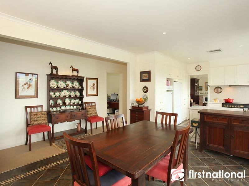 114 Boundary Rd, Narre Warren East VIC 3804