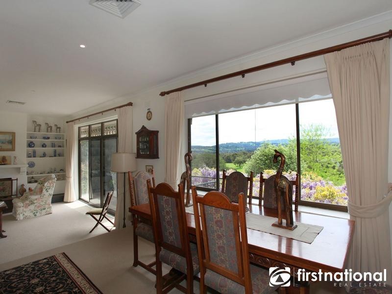 114 Boundary Rd, Narre Warren East VIC 3804