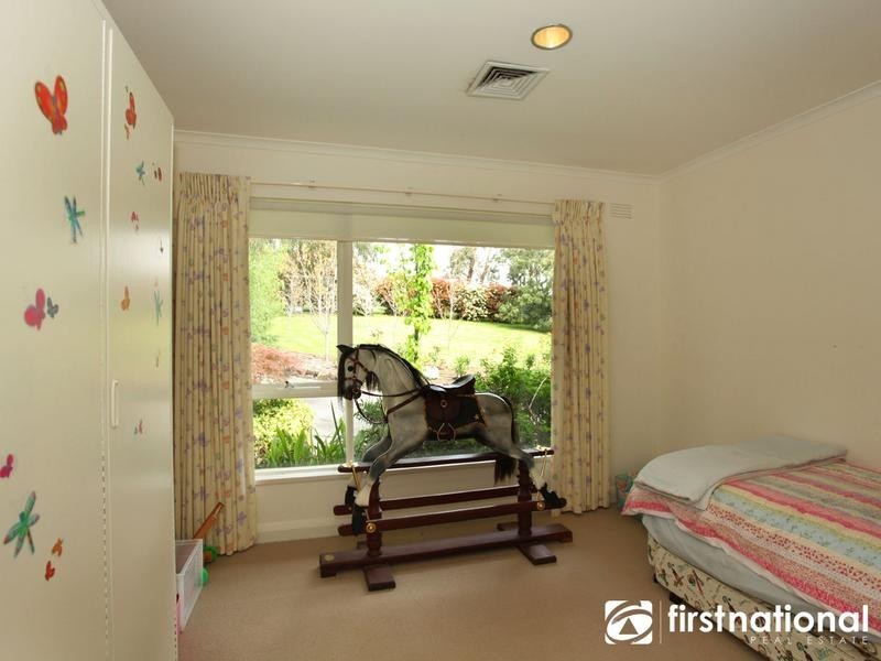 114 Boundary Rd, Narre Warren East VIC 3804