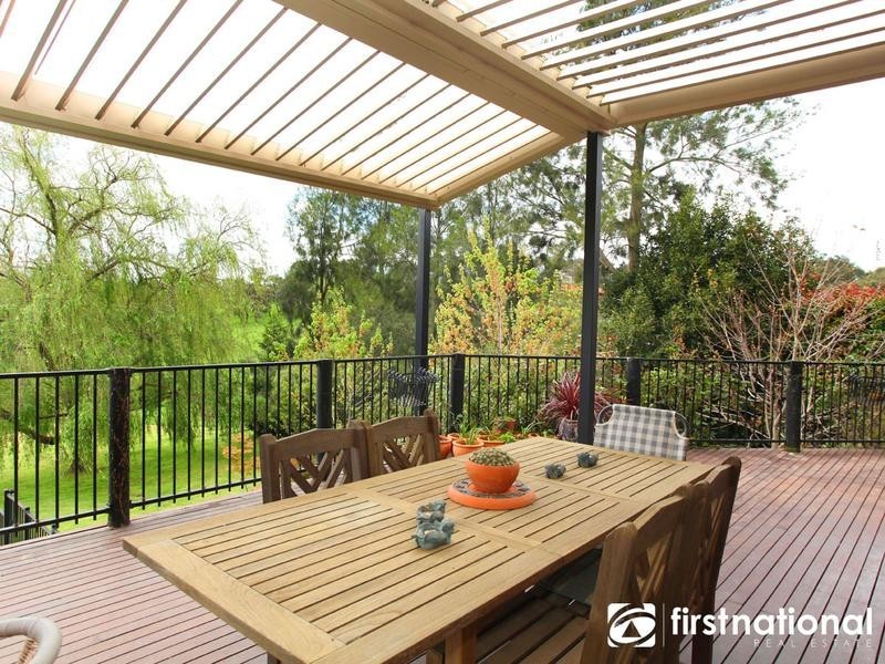 114 Boundary Rd, Narre Warren East VIC 3804