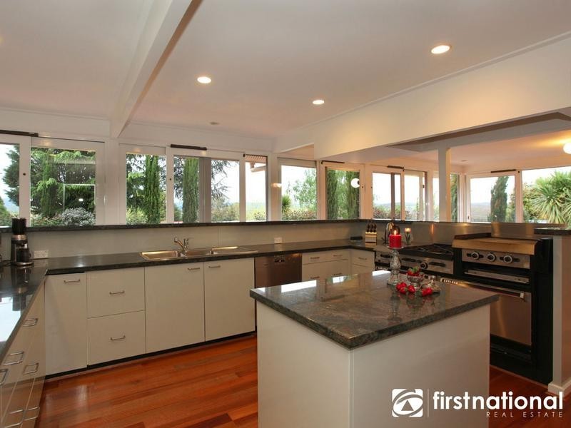 58 Rowallan Ave, Harkaway VIC 3806