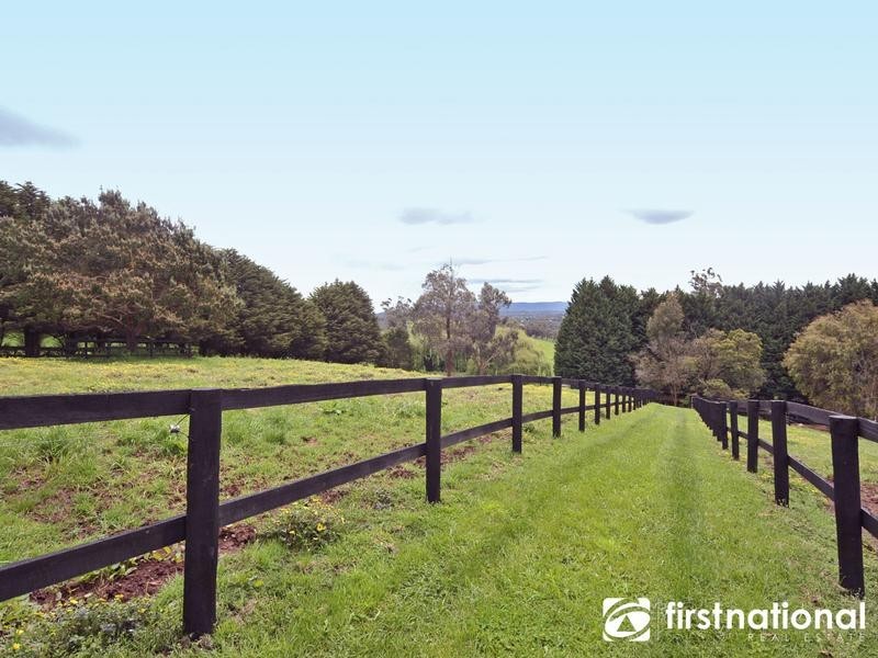 58 Rowallan Ave, Harkaway VIC 3806