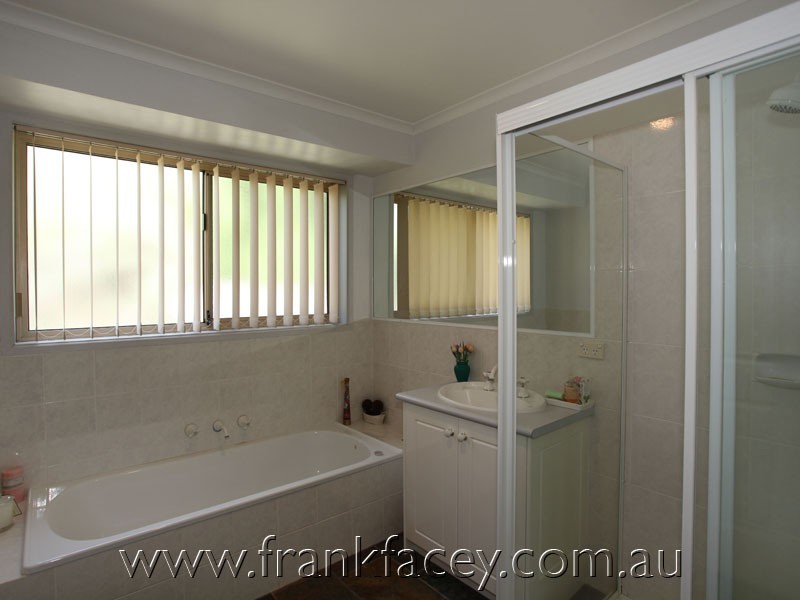 115 Telford Drive, Berwick VIC 3806