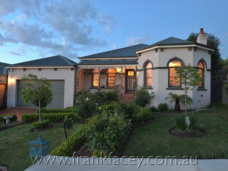 3 Hillview Place, Berwick VIC 3806