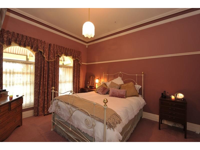 3 Hillview Place, Berwick VIC 3806