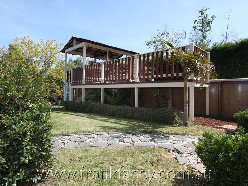 3 Hillview Place, Berwick VIC 3806