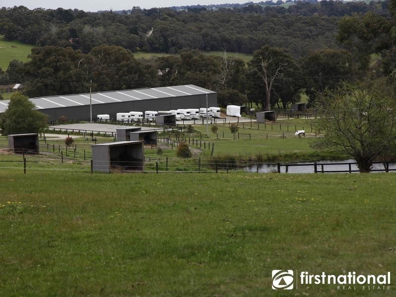 225 Split Rock Road, Beaconsfield Upper VIC 3808